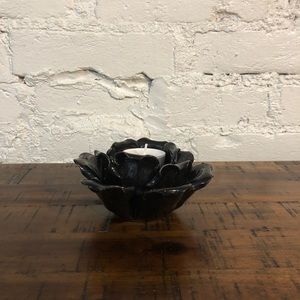 Black Flower Tea Light Candle Holder